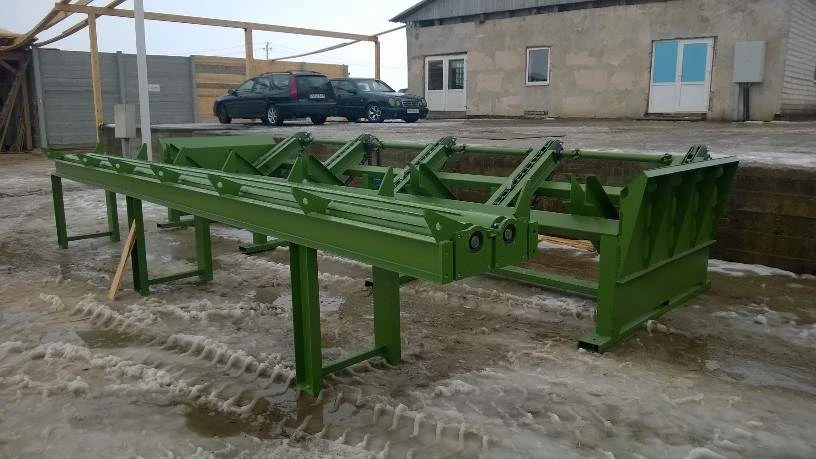 Линия по распиловке леса