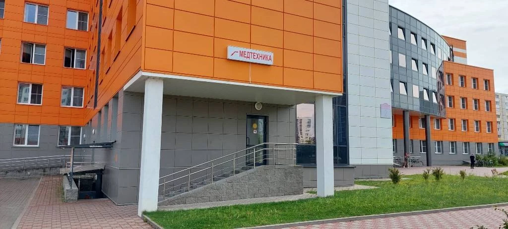Магазин "Медтехника" в здании поликлиники