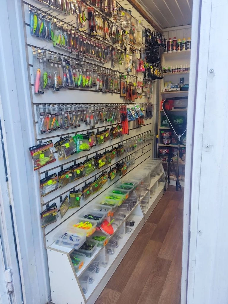 Прибыльный рыболовный магазин
